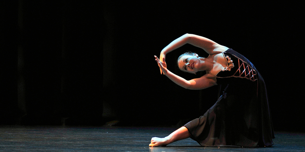 Performing Arts winner of the Dance Education Centre Trophy Modern Dance Scholarship 14 and under18 Laura Harnett