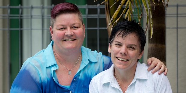 Mandy, left, and Clair Cordo are having a 1920s-themed wedding next month. Photo / Sarah Ivey