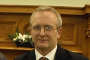 Alastair Thompson.