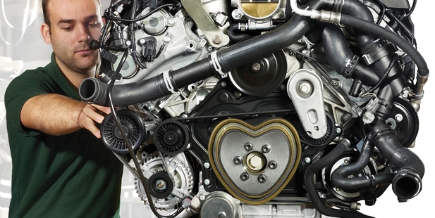 The Jaguar Land Rover manufacturing centre in the UK is recruiting staff.