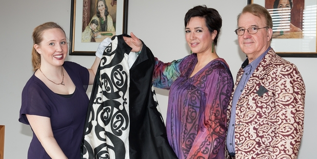 Museum curator Lizzie Wratislav with May-Ana Tirikatene-Sullivan and Denis Sullivan.