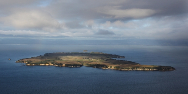 The people of Motiti Island want the Rena gone from Astrolabe Reef.