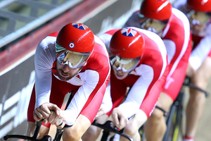 Bradley Wiggins trains ahead of the Glasgow Games. Photo / Getty Images