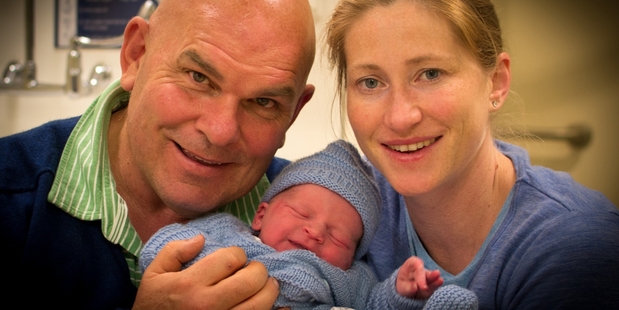 Errison Hide was born in the early hours of Thursday weighing 3.9kg.