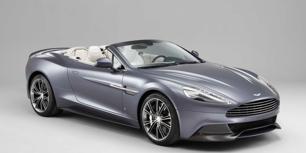 Aston Martin Vanquish Volante