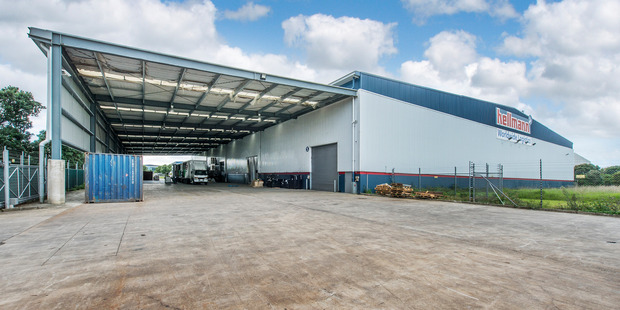 Hellmann Worldwide Logistics will vacate its existing Airport Oaks premises on Amelia Earhart Ave by November 2015.