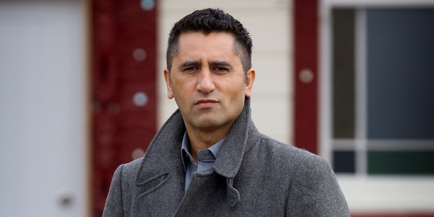 Actor distances himself from Mana