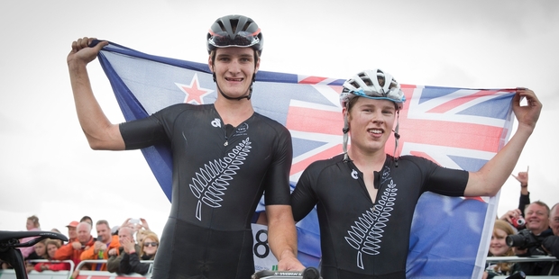 Sam Gaze and Anton Cooper complete a Kiwi 1-2 in the cross country mountain biking. Photo / Greg Bowker