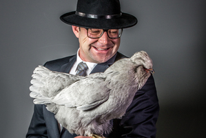 Mike Van de Elzen and Butter Chicken Picture / Babiche Martens.