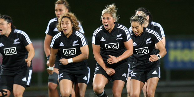 Cohesion was at times lacking in the Black Ferns first match since June. Photo / APN