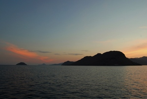 Ten people have reportedly been rescued after the ship sank between Lombok and the Komodo Islands. Photo / Thinkstock