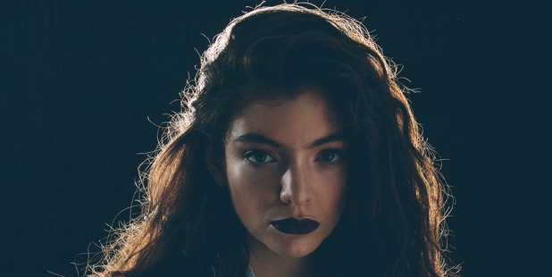 New Zealand pop sensation Lorde has taken up yoga to help with her hectic schedule and to keep pre-show nerves at bay.