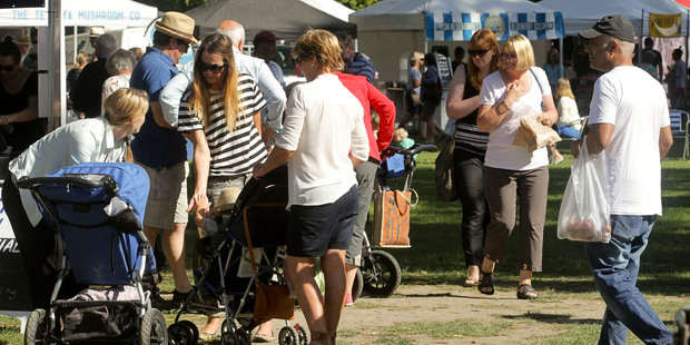 STALLS: The Farmers' Market started in Hastings in 2000 and was later taken over by Food Hawke's Bay.
PHOTO/FILE
