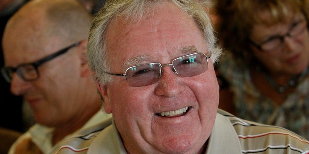 Resident Bruce Rogan at the Mangawhai community briefing meeting with the Auditor General NAO 08May14 -