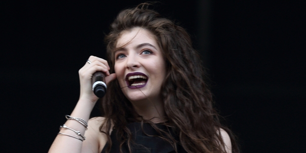 High-flying Kiwi singer Lorde is reported to be commanding private-appearance fees double those of Alanis Morissette. Photo / AP