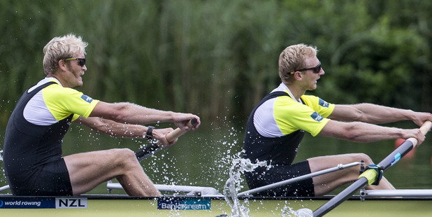 Hamish Bond and Eric Murray, unbeaten for six years in their specialist coxless pair event, impressed in the coxed pair. Photo / AP