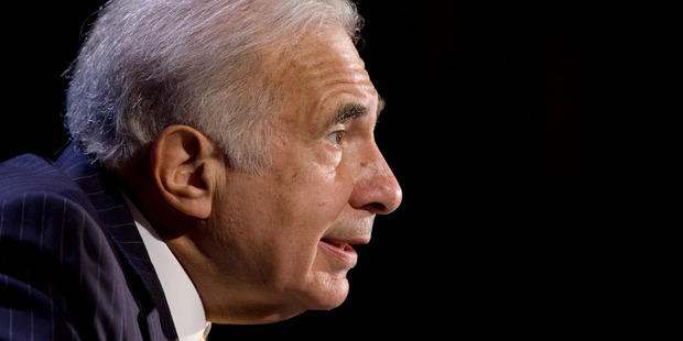 Private equity investor Carl Icahn has bought another $500m worth of Apple shares and is continuing to put pressure on the company to return cash to shareholders. File photo / AP