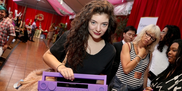 Lorde shops for gifts in the Grammy Gift Lounge after arriving in Los Angeles. Photo / WireImage