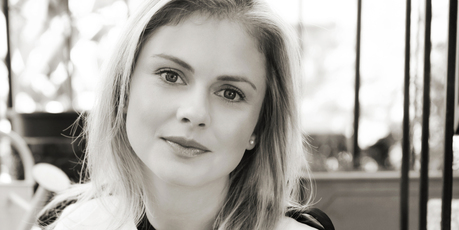 Rose McIver insists she's still a Kiwi girl despite her star wattage.