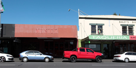 164 and 166 Ponsonby Road Auckland. Photo / Doug Sherring