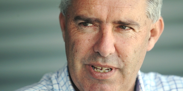 Hastings Mayor Lawrence Yule supports a change.