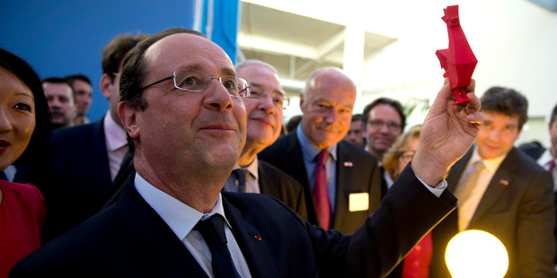French President Francois Hollande tours the U.S. French Tech Hub in San Francisco. Photo / AP