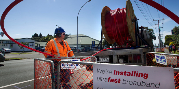 The ultra-fast broadband scheme aims to offer 75 per cent of the country internet speeds of 100 megabits per second by 2019. Photo / Alan Gibson