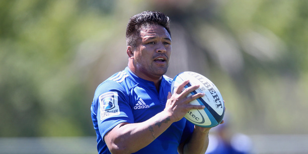 Keven Mealamu during a Blues Super Rugby training session at Unitec on January 28, 2014 in Auckland, New Zealand. (Photo by Jason Oxenham/Getty Images)