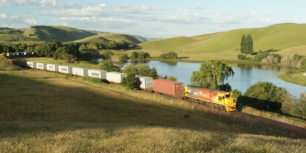 Rail, Maritime and Transport Union spokesman Todd Valster said the find would have a massive effect on rail services.