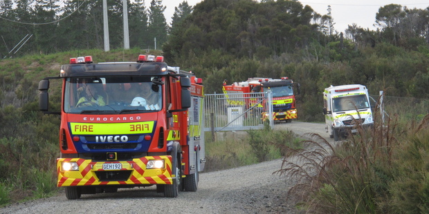 Fire appliances from around Northland rushed to Ngawha. Photo / Peter de Graaf