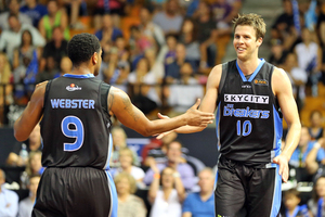 Tom Abercrombie, right, has signed a short-term deal with French club ASVEL Basket.. Photo / Getty Images