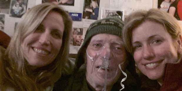 Laurie Kilmartin, left, with her father. Photo / Twitter