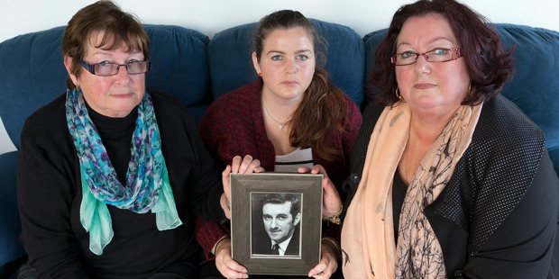 Daughters Gail Townsend (left), and Erin O'Neil, and grand-daughter Mary O'Neil remember Detective Chief Inspector Bruce Hutton as an honest man. Photo / Mark Mitchell