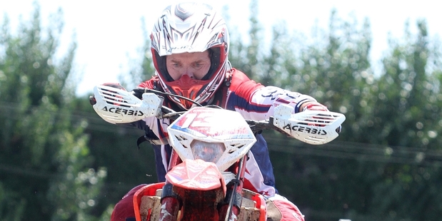 Warren Laugesen, of Hawke's Bay, powered his way to fifth place in the endurocross knockout.