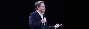 Comedian Eddie Izzard.