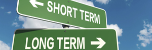 Investors need to weigh up short- and long-term options when deciding how to save.
Photo / Getty Images