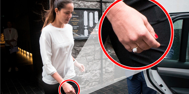Serbian tennis player Ana Ivanovic wears a $20,000 diamond ring she was gifted by an Auckland jewellers Naveya & Sloane. Photo / Jason Oxenham
