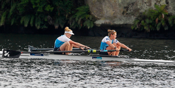 Women's elite pair, Grace Prendergast (L) and Keri Gowler (R). Photo / Christine Cornege.