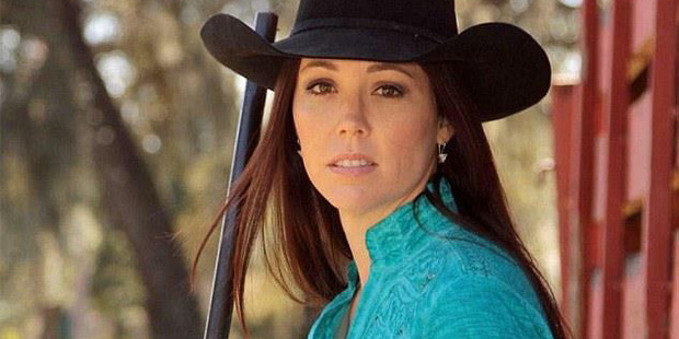 Jamie Gilt Pro-gun poster girl is shot in the back by her four-year-old son . Picture from Facebook . https://www.facebook.com/777145405748927/photos/a.777145745748893.1073741825.777145405748927/77714
