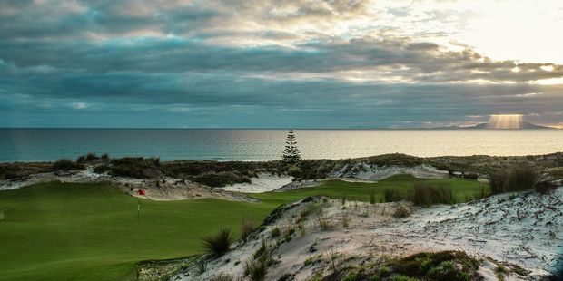 Tara Iti Golf Course is a 75 minute drive or 100km north of Auckland.
