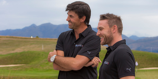 Brendon McCullum and Stephen Fleming swap one white ball for another. Photo / Vaughan Brookfield