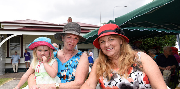 L-R Layla Brunsden,3, Wendy Collard and Diane Bear, enjoying the Vintage Garden Party yesterday. Photo/George Novak