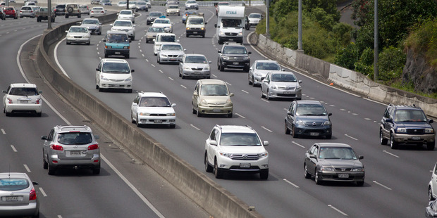Auckland's Southern Motorway looking south from Mountain Road. Photo / Jason Oxenham