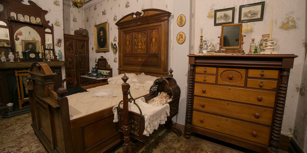 The Southland Museum's perfectly preserved Victorian lounge and bedroom scene.