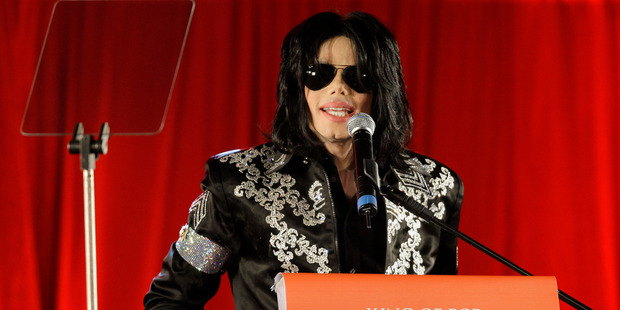 Michael Jackson's estate has paid off the late singers debts in a new deal with Sony.