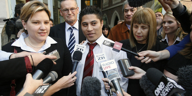 Chris Kahui with his lawyers outside the Auckland High Court after he had been found not guilty of the murder of his twin sons. Photo / Greg Bowker
