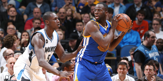 Draymond Green playing against the Minnesota Timberwolves. Photo /Getty Images