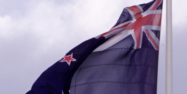 Young New Zealanders are leading the opposition to a change of national flag, New Zealand First leader Winston Peter says.