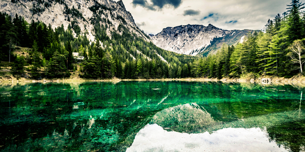 Jordan of Xenojay.com wants to dive into Austria's Green Lake. Photo / iStock