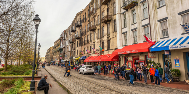 Miss Charlotte Cake would like to take an evening stroll through Savannah, Georgia. Photo / iStock
